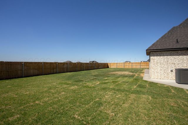 9403 Shadow Bend Avenue, Amarillo, TX 79119