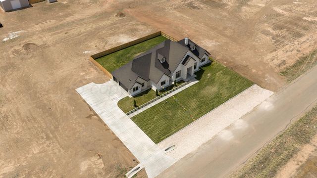 9403 Shadow Bend Avenue, Amarillo, TX 79119