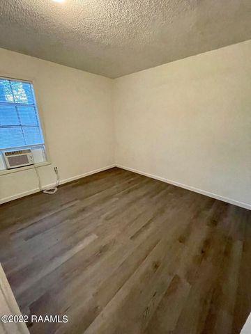 391 W Railroad 5, Arnaudville, LA 70512