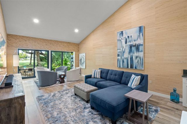 4737 CHANDLERS FORDE 14, Sarasota, FL 34235