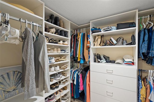 4737 CHANDLERS FORDE 14, Sarasota, FL 34235