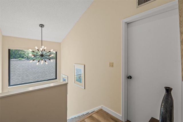 4737 CHANDLERS FORDE 14, Sarasota, FL 34235