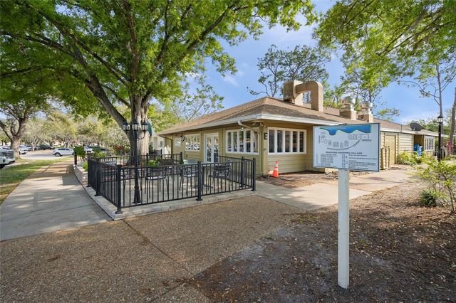 4737 CHANDLERS FORDE 14, Sarasota, FL 34235