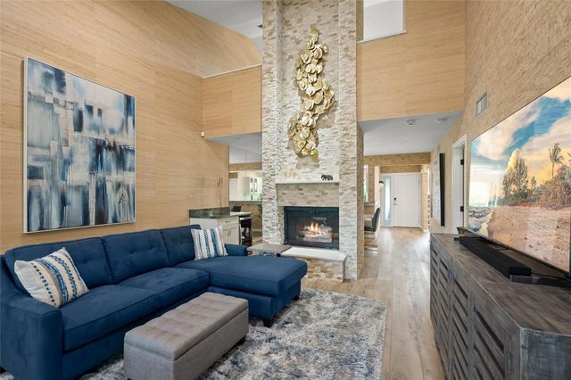 4737 CHANDLERS FORDE 14, Sarasota, FL 34235