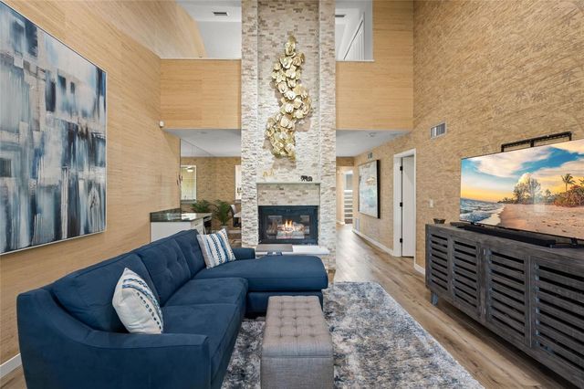 4737 CHANDLERS FORDE 14, Sarasota, FL 34235