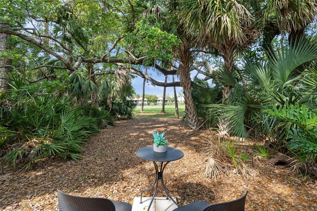 Image 40 of property listing at 4737 CHANDLERS FORDE 14, Sarasota, FL 34235