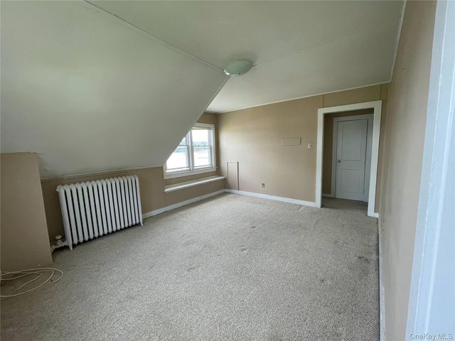 293 W Shore Road 4, Huntington, NY 11743