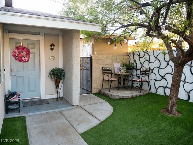 4183 Laurel Park Avenue, Las Vegas, NV 89103