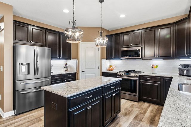 713 Nighthawk Drive, Plain City, OH 43064