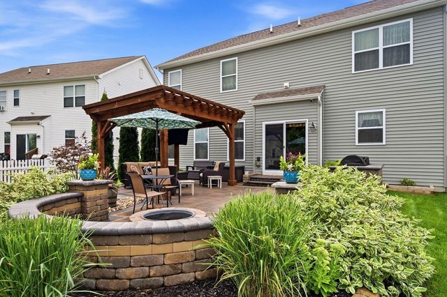 713 Nighthawk Drive, Plain City, OH 43064