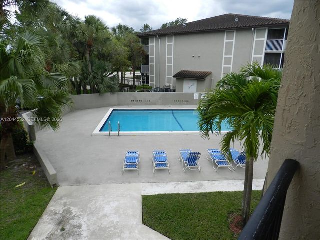 10001 W Atlantic Blvd 216, Coral Springs, FL 33071