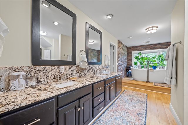 130 Quail Haven Drive, Walhalla, SC 29691