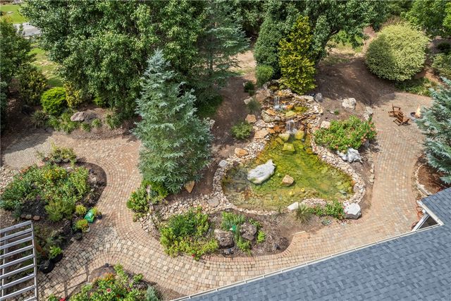 130 Quail Haven Drive, Walhalla, SC 29691