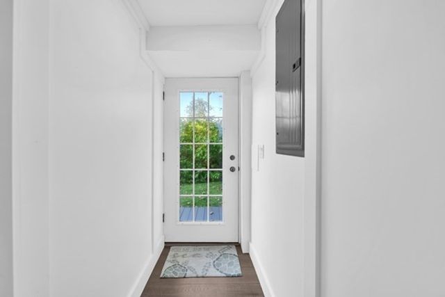35 Holbrook Ave, Wellfleet, MA 02667