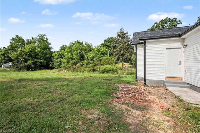 1436 Delaware Avenue, Eden, NC 27288