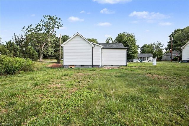 1436 Delaware Avenue, Eden, NC 27288