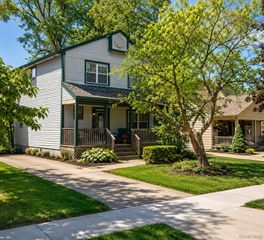 8491 Fenton Street, Dearborn Heights, MI 48127