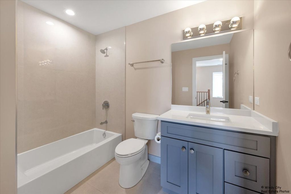Image 32 of property listing at 7715 W Balmoral Avenue, Chicago, IL 60656