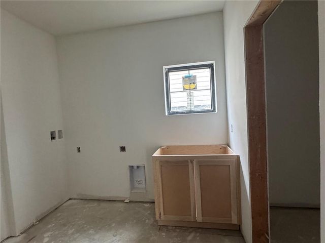 1970 Harvest Road, Liberty, MO 64068