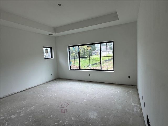 1970 Harvest Road, Liberty, MO 64068