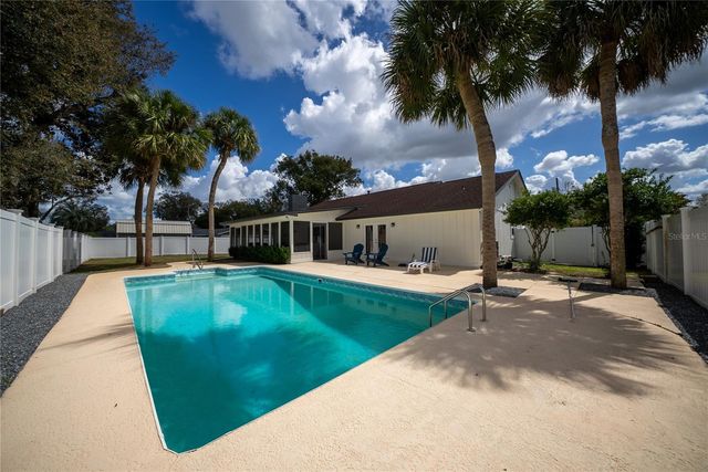 4235 SE 12TH PLACE, Ocala, FL 34471