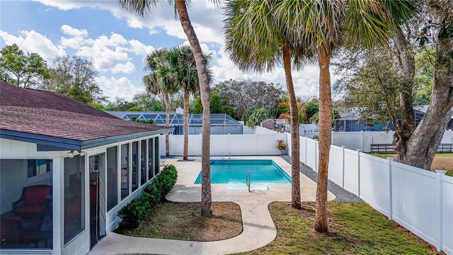 4235 SE 12TH PLACE, Ocala, FL 34471