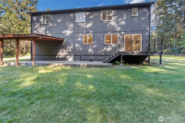 210 Tiedeman Road NW, Lakebay, WA 98349