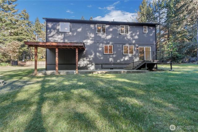 210 Tiedeman Road NW, Lakebay, WA 98349