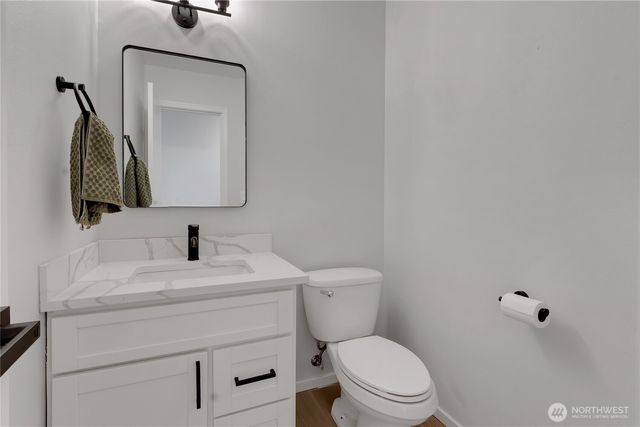210 Tiedeman Road NW, Lakebay, WA 98349