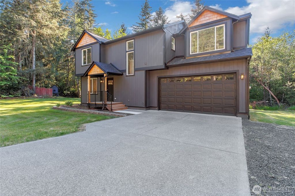 210 Tiedeman Road NW, Lakebay, WA 98349
