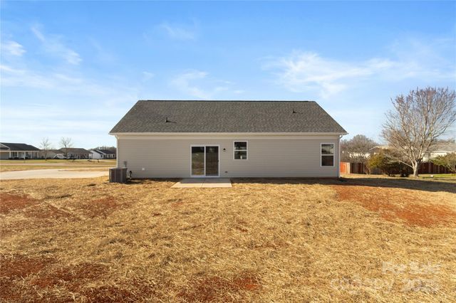 101 Allen Hill Way, Olin, NC 28660