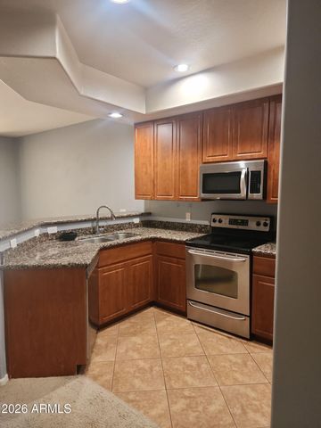 705 W Queen Creek Road 1046, Chandler, AZ 85248