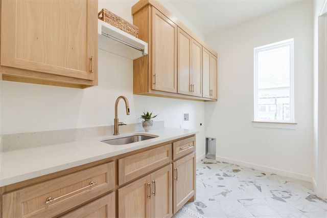 7224 Sunset Sail Avenue, Edmond, OK 73034