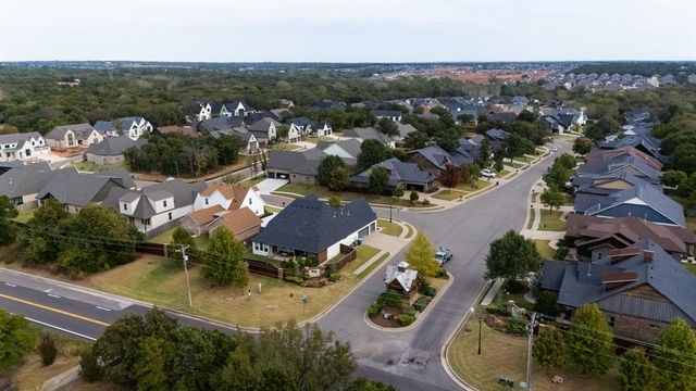 7224 Sunset Sail Avenue, Edmond, OK 73034