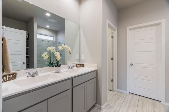 3205 Tazanita Loop SE, Rio Rancho, NM 87124