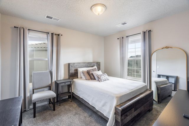 3205 Tazanita Loop SE, Rio Rancho, NM 87124