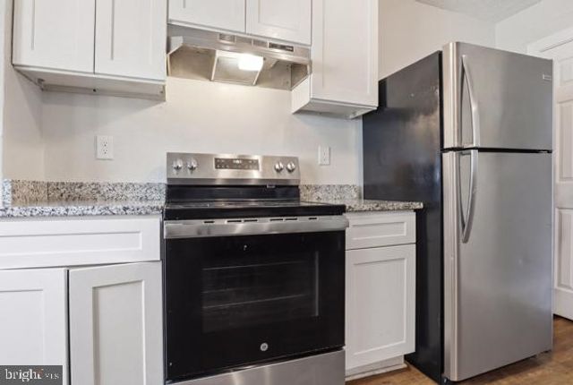 47 E SOUTH ST, York, PA 17401