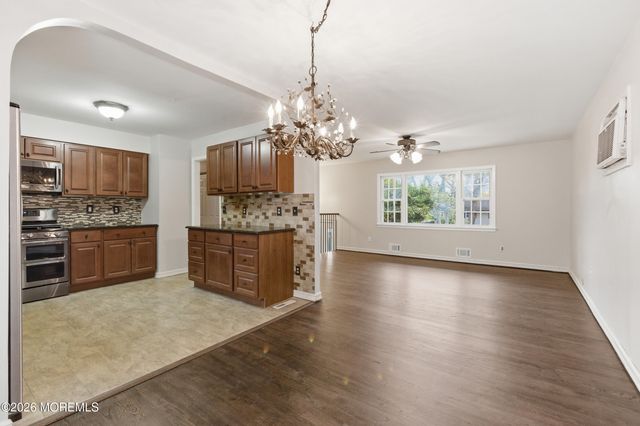 536 River Drive, Toms River, NJ 08753