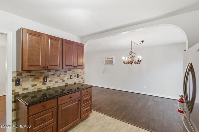 536 River Drive, Toms River, NJ 08753