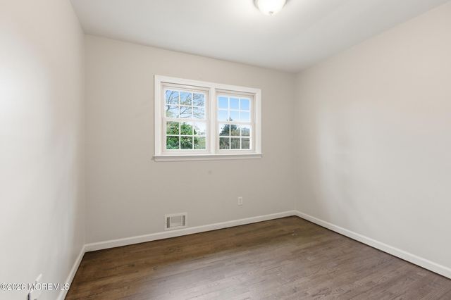 536 River Drive, Toms River, NJ 08753