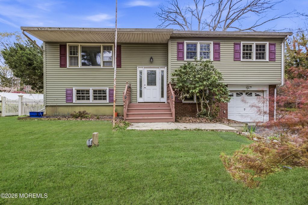 536 River Drive, Toms River, NJ 08753