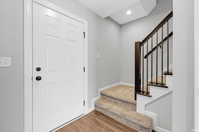 18303 Peregrine Drive, New Paris, IN 46553