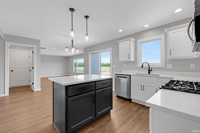 18303 Peregrine Drive, New Paris, IN 46553