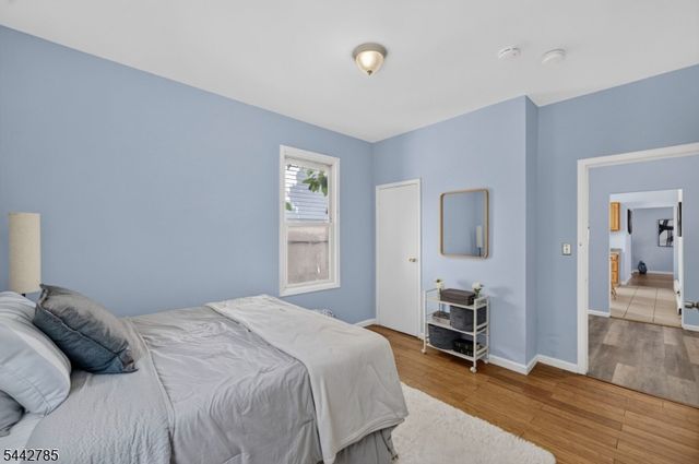 17 Wolcott Ter 2, Newark City, NJ 07112