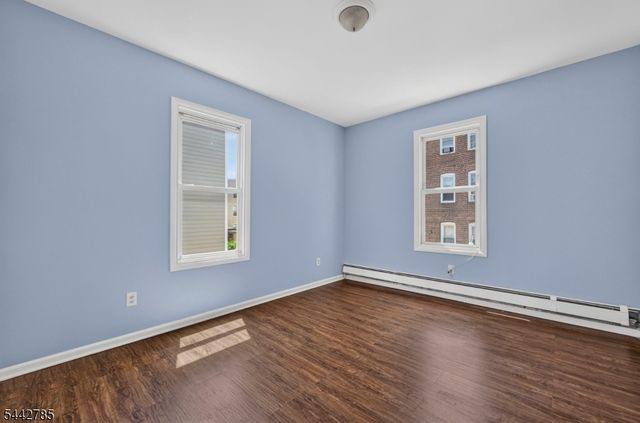 17 Wolcott Ter 2, Newark City, NJ 07112