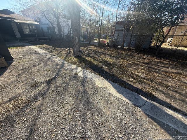 3011 W Cesar E Chavez Blvd Apt 3, San Antonio, TX 78207