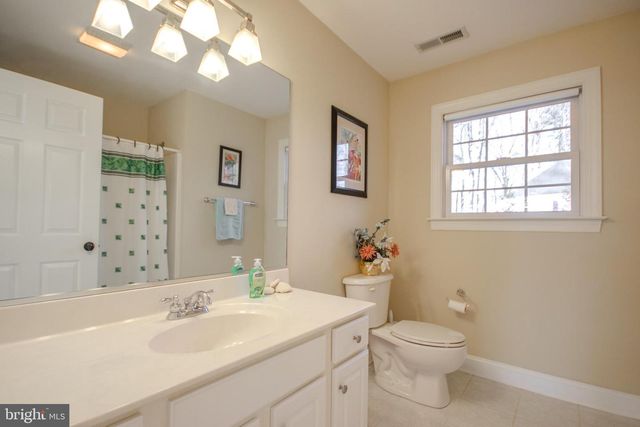 27120 COACH HOUSE LN, Salisbury, MD 21801