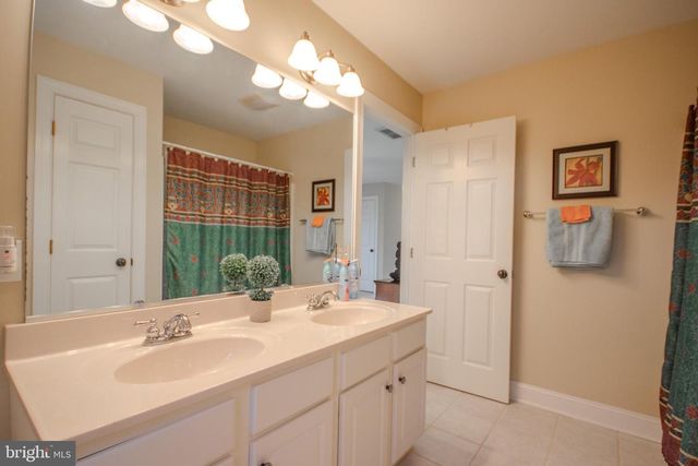 27120 COACH HOUSE LN, Salisbury, MD 21801