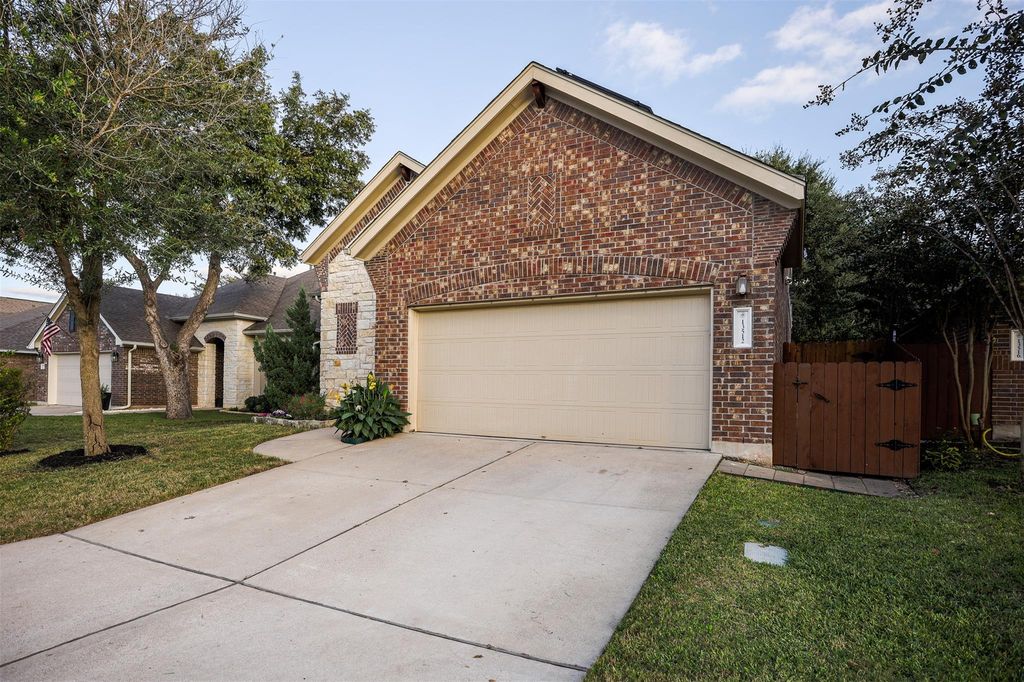 13512 Hymeadow CIR, Austin, TX 78729