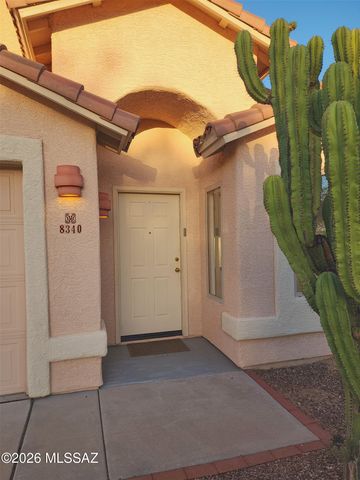 8340 N Austin Nikolas Court, Tucson, AZ 85704